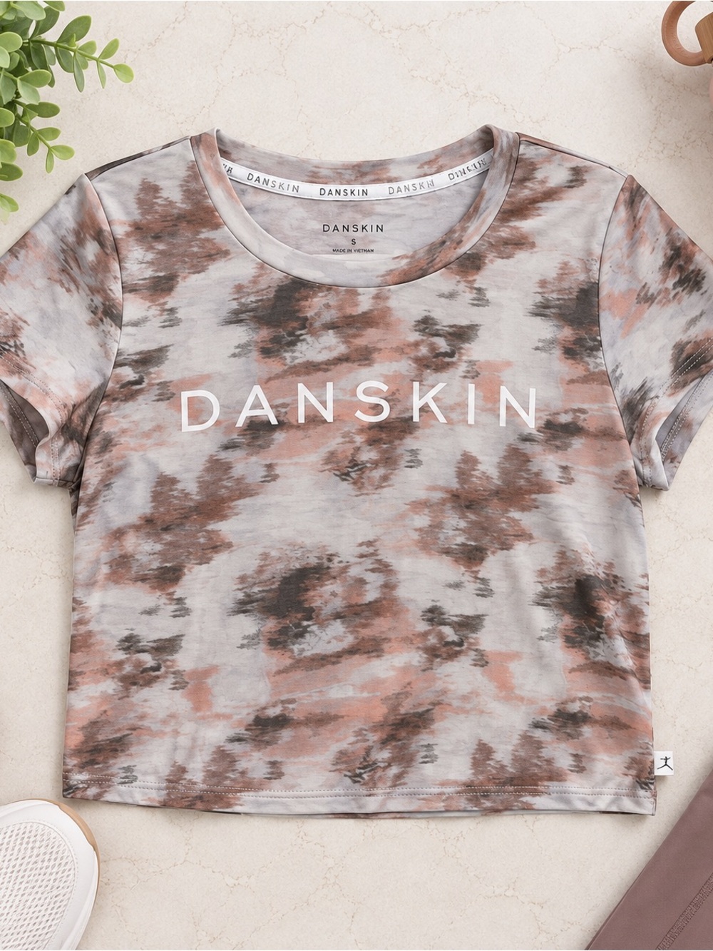 Danskin tee p